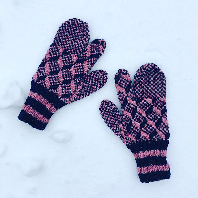 Saltwater Mittens - Image 4
