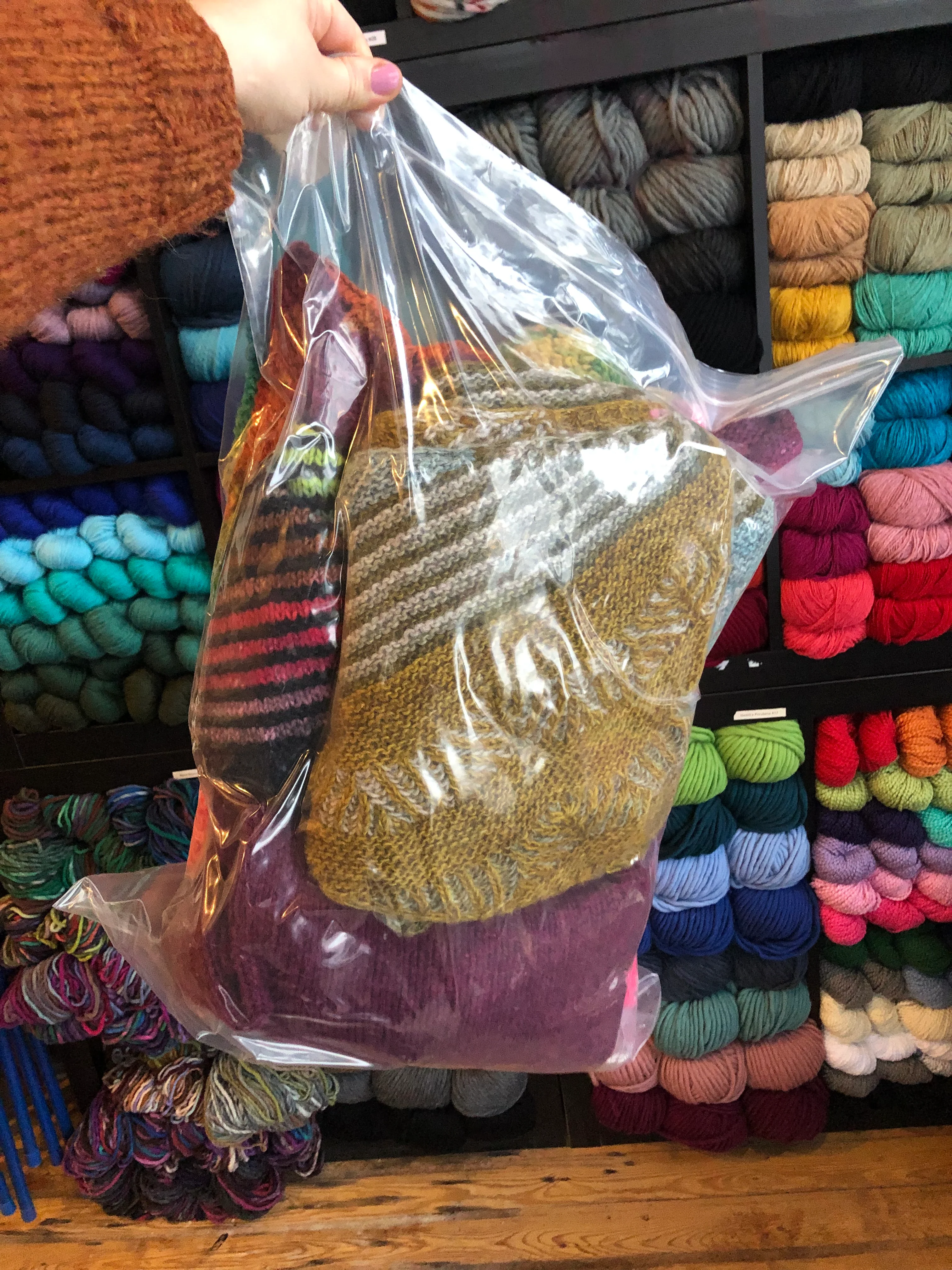 Storage Bags for Yarn and Garments - Image 4